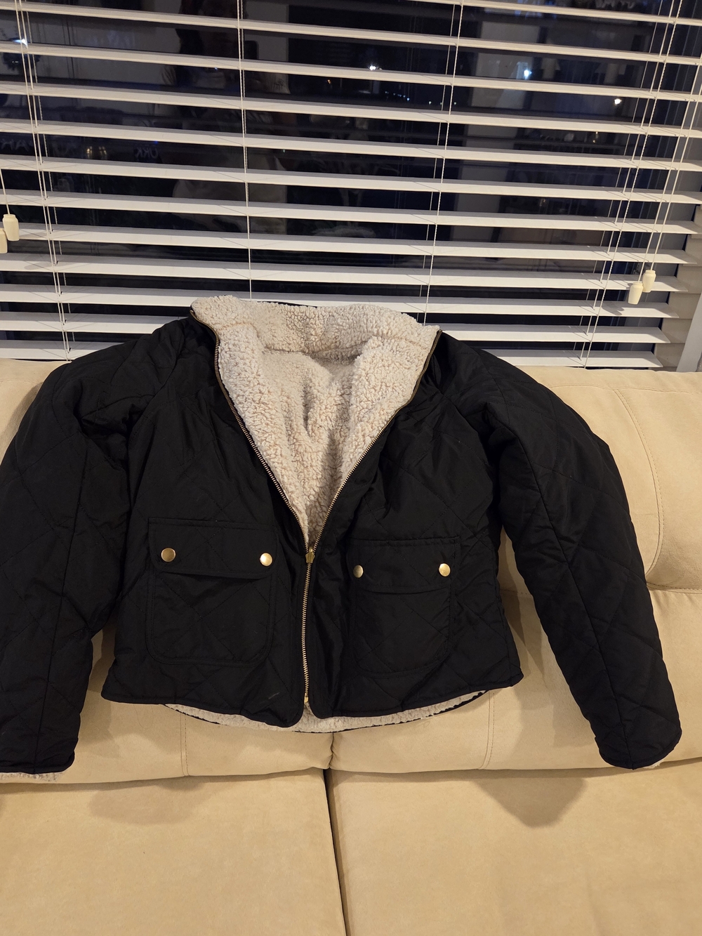 Womens Reversible Black Quilted Sherpa-Lined Jacket